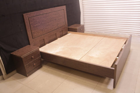 TGSC Queen Size Bed With 2 Side Table