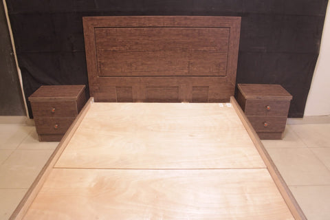 TGSC Queen Size Bed With 2 Side Table