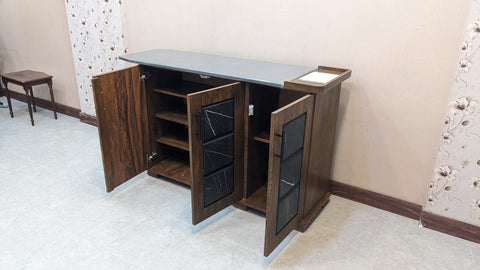 Divinecrafts New 3 Door Iron Table