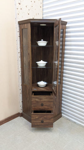 New Corner Display Shelf